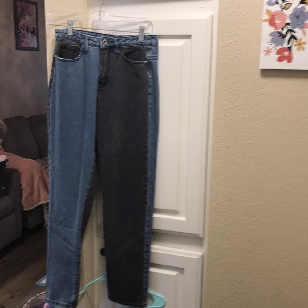 3 for $15 🦋🦋 Shein blue and black color block jeans